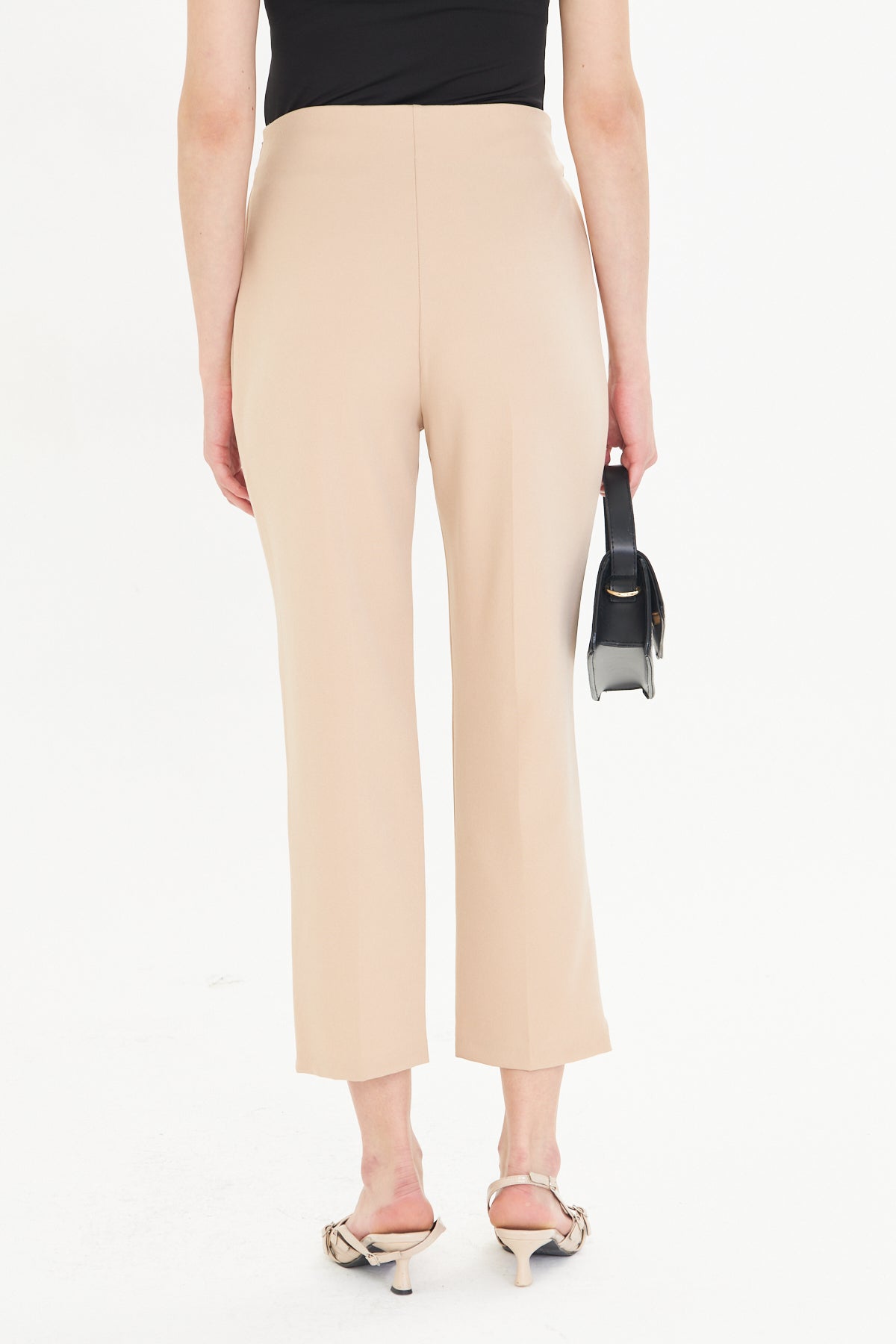 Tailored High Waist Culotte Trousers. - Nude